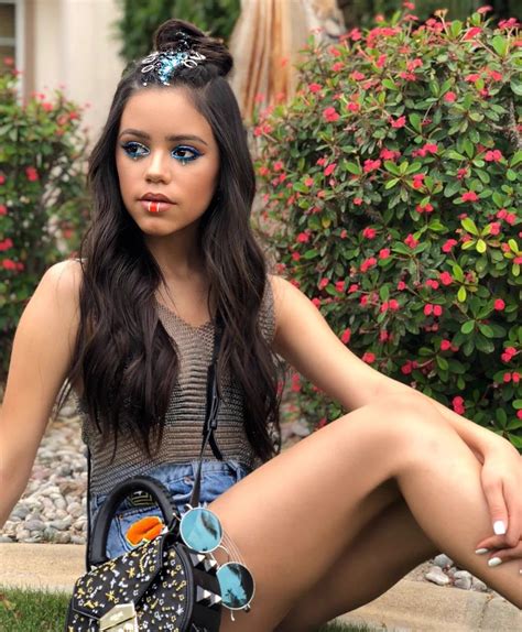 jenna ortega hot picture|Photos: Wednesday Star Jenna Ortegas Most。